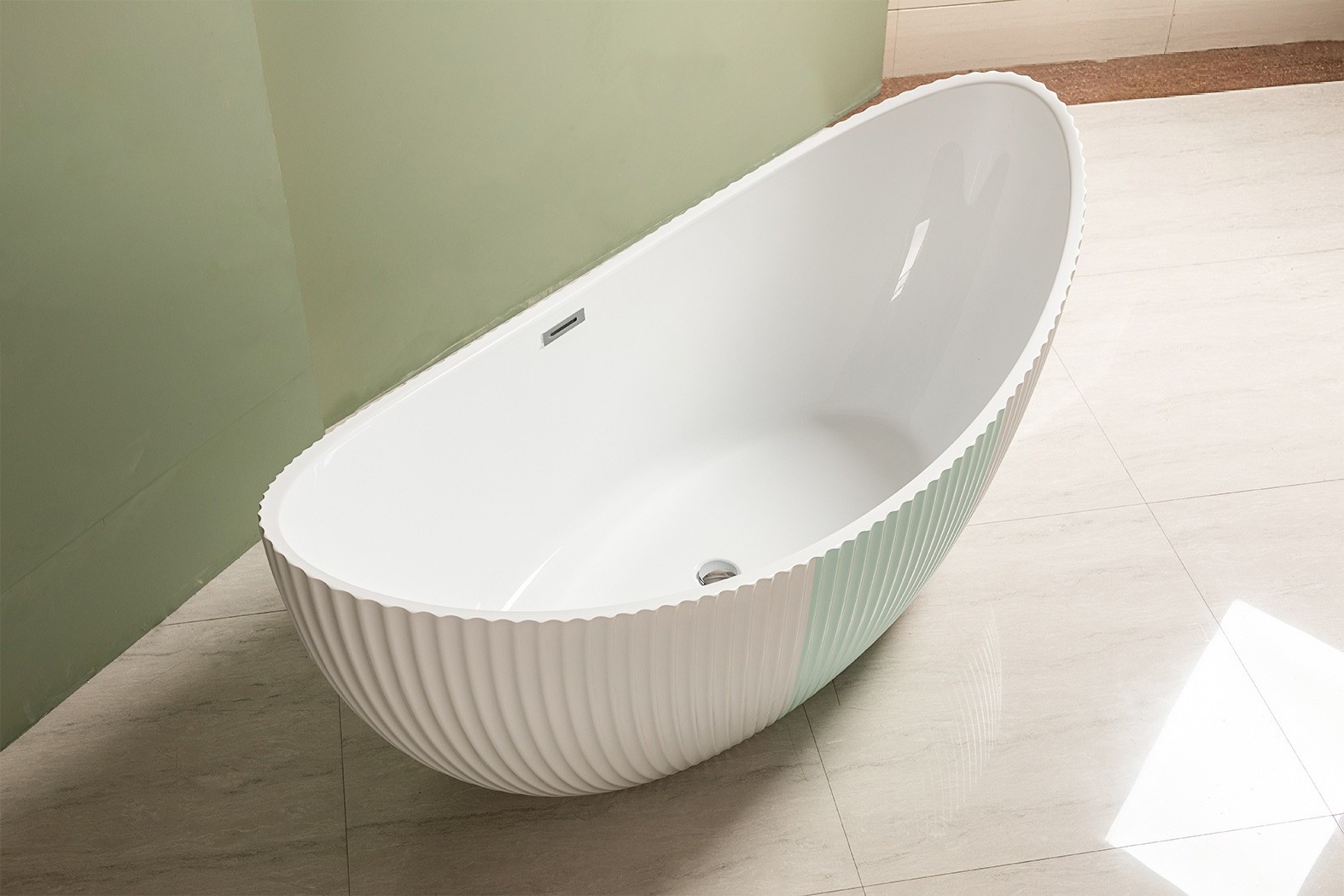 Modern Freestanding Bath Distributor Modern Freestanding Bath Distributor